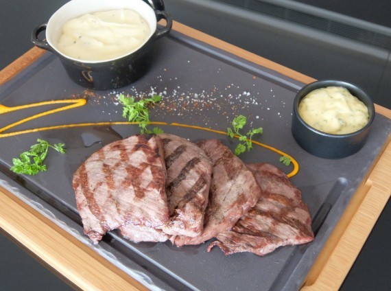 Le Grill (13) Le Grill (13)