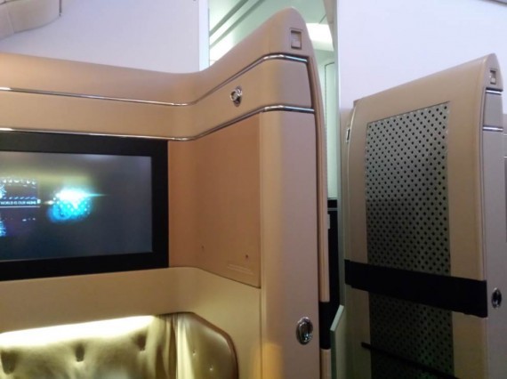 Etihad Diamond First Class GVA-AUH (3) Etihad Diamond First Class GVA-AUH (3)