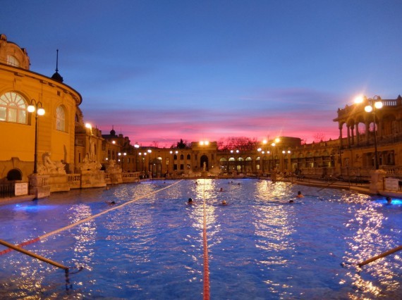Bains Budapest (9) Bains Budapest (9)