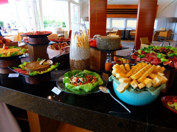 Brunch Table Palafitte Neuchatel 06 Brunch Table Palafitte Neuchatel 06