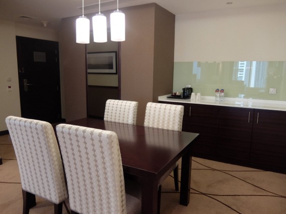 Warwick DXB (21) Warwick DXB (21)