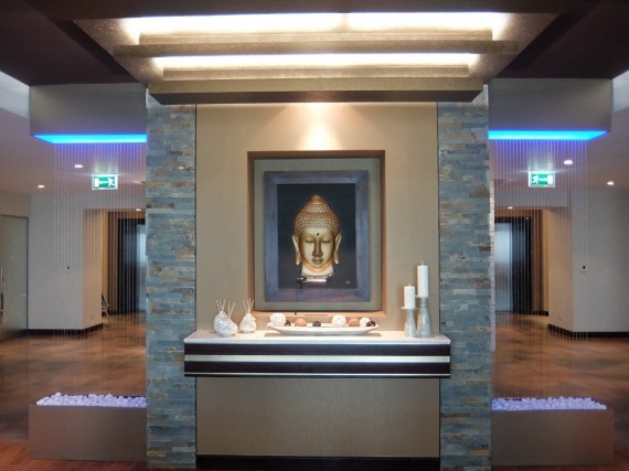 Warwick DXB (3) Warwick DXB (3)