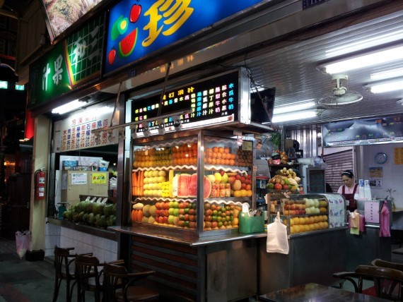 Huaxi Street Night Market Taipei (23) Huaxi Street Night Market Taipei (23)