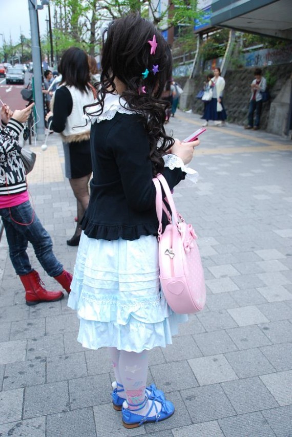 Habits extravagants japonais (4) Habits extravagants japonais (4)