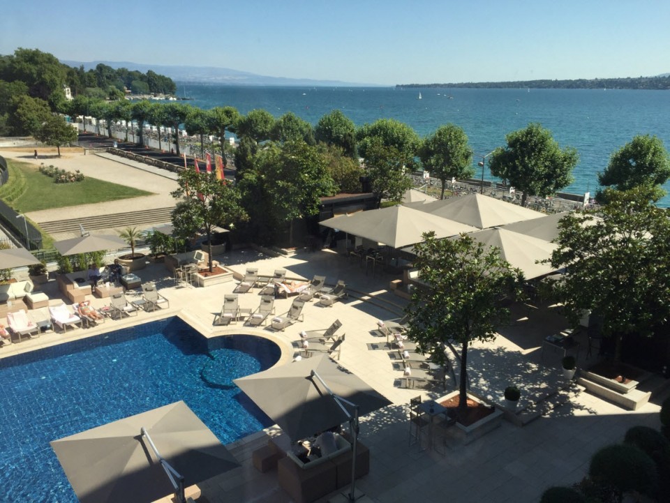 Où se baigner à Genève ? A la piscine de l'hôtel Président Wilson Où se baigner à Genève ? A la piscine de l'hôtel Président Wilson
