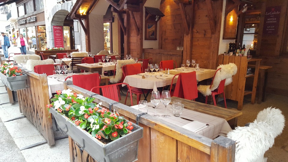 Fondue à La Calèche, restaurant typique de Chamonix