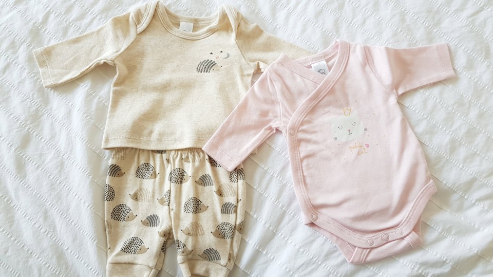Vêtements de naissance bio des grandes enseignes Vêtements de naissance bio des grandes enseignes