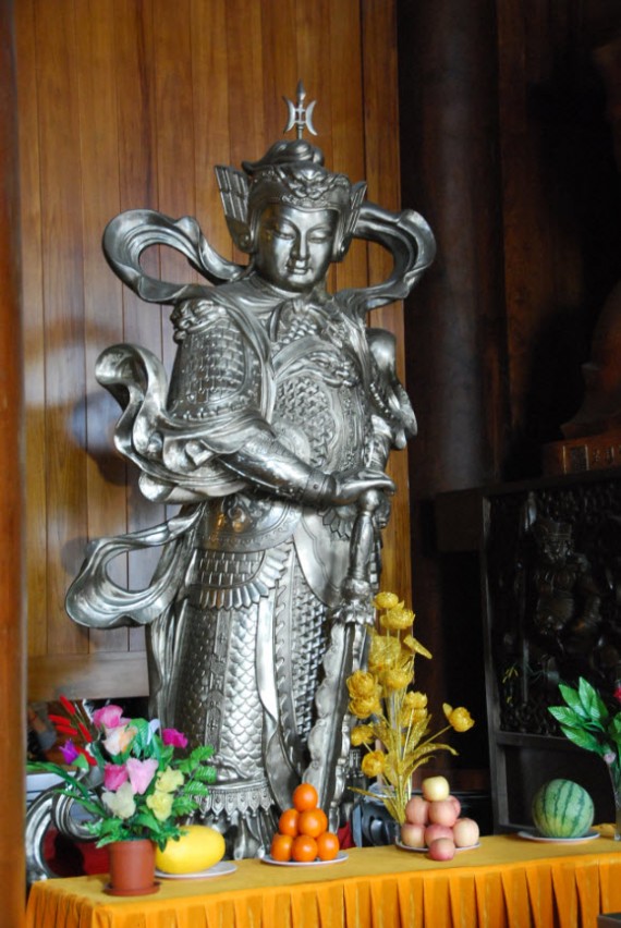 Jing'an Temple Shanghai (16)