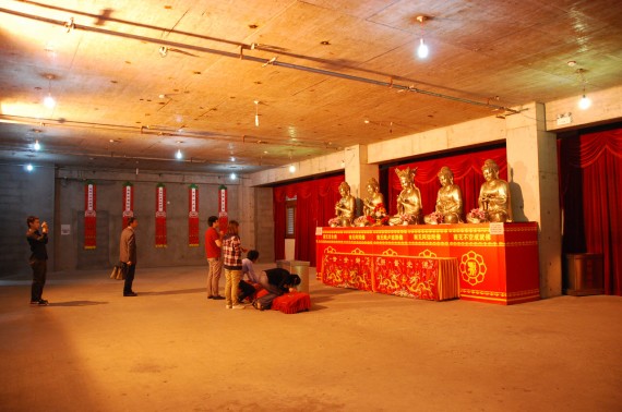 Jing'an Temple Shanghai (19)