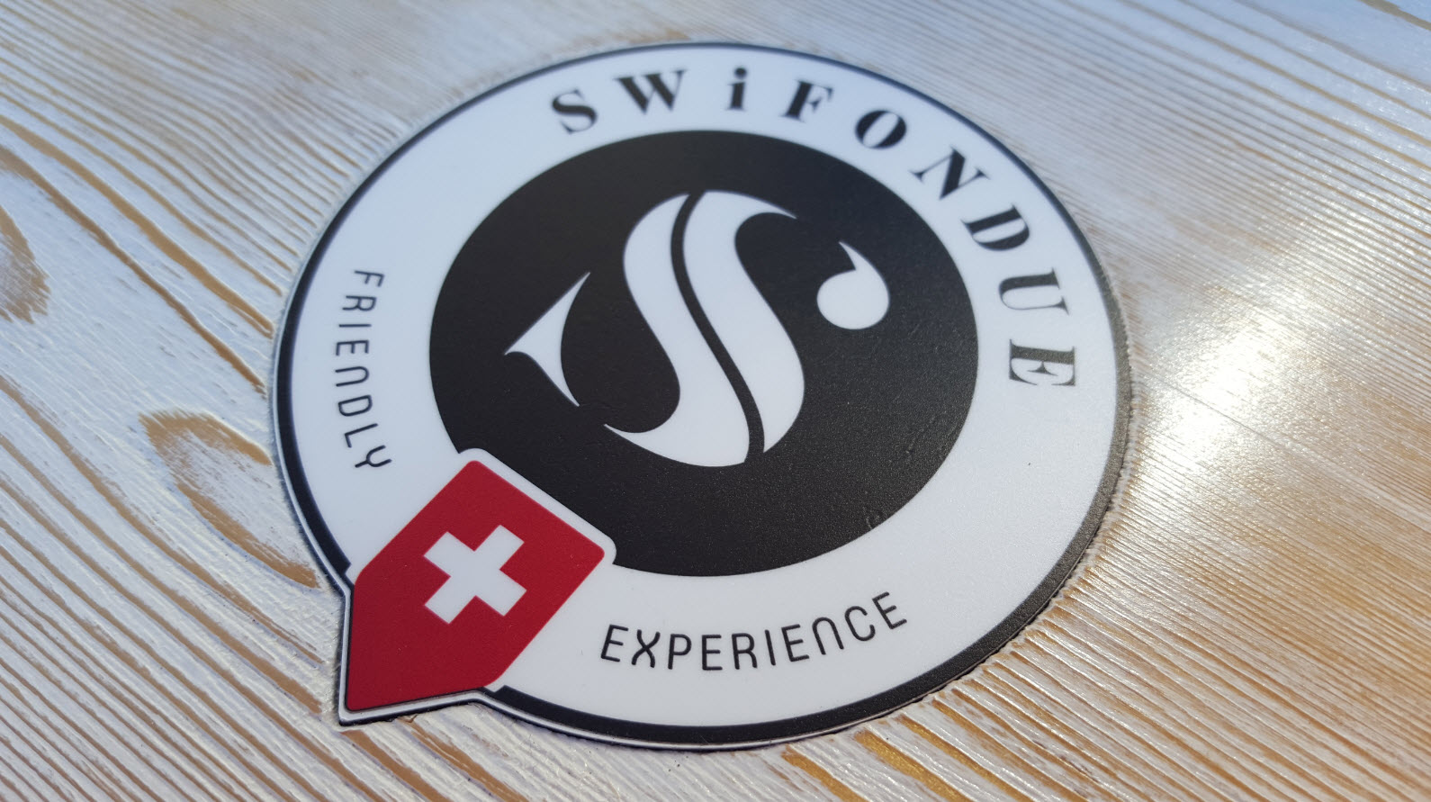 Swifondue la fondue suisse