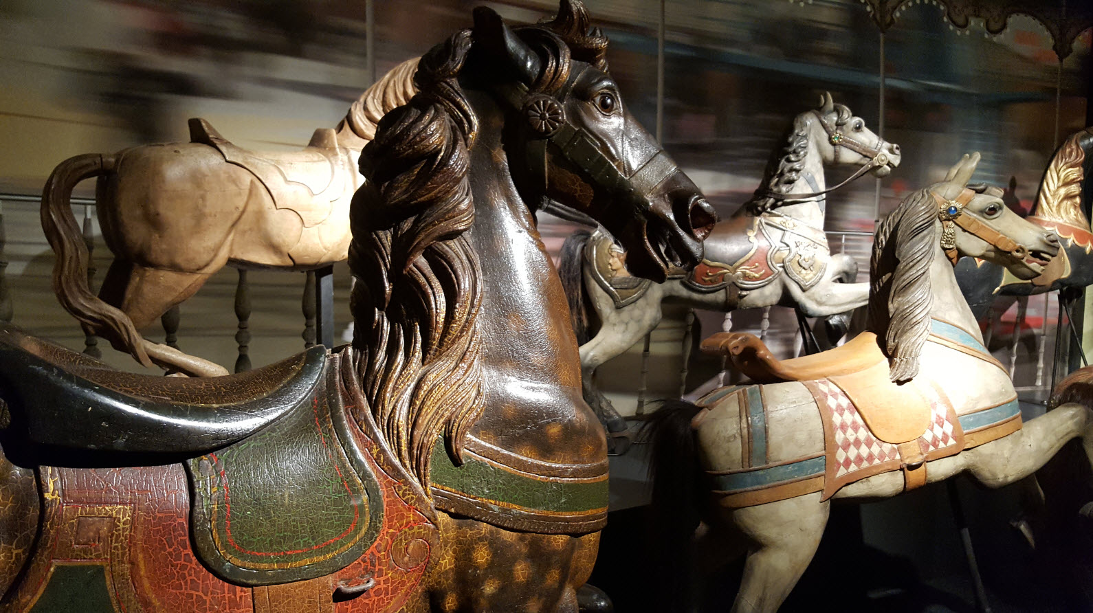 Collections de chevaux en bois