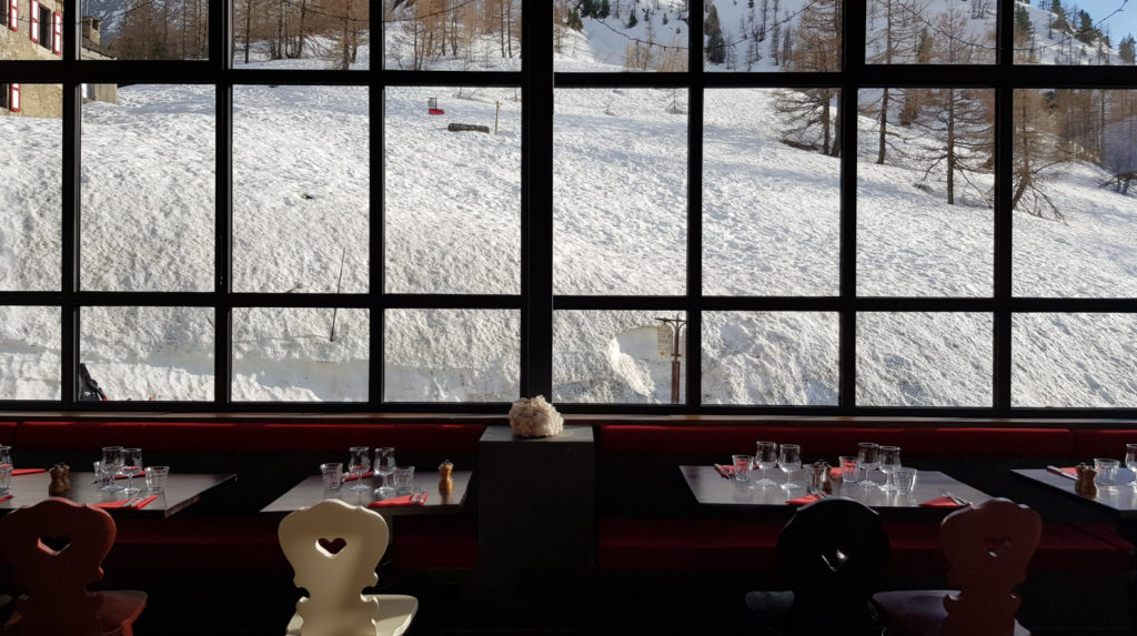 Restaurants Avec Vues Panoramiques Sur La Mer De Glace Et Les Alpes restaurants-avec-vues-panoramiques-sur-la-mer-de-glace-et-les-alpes