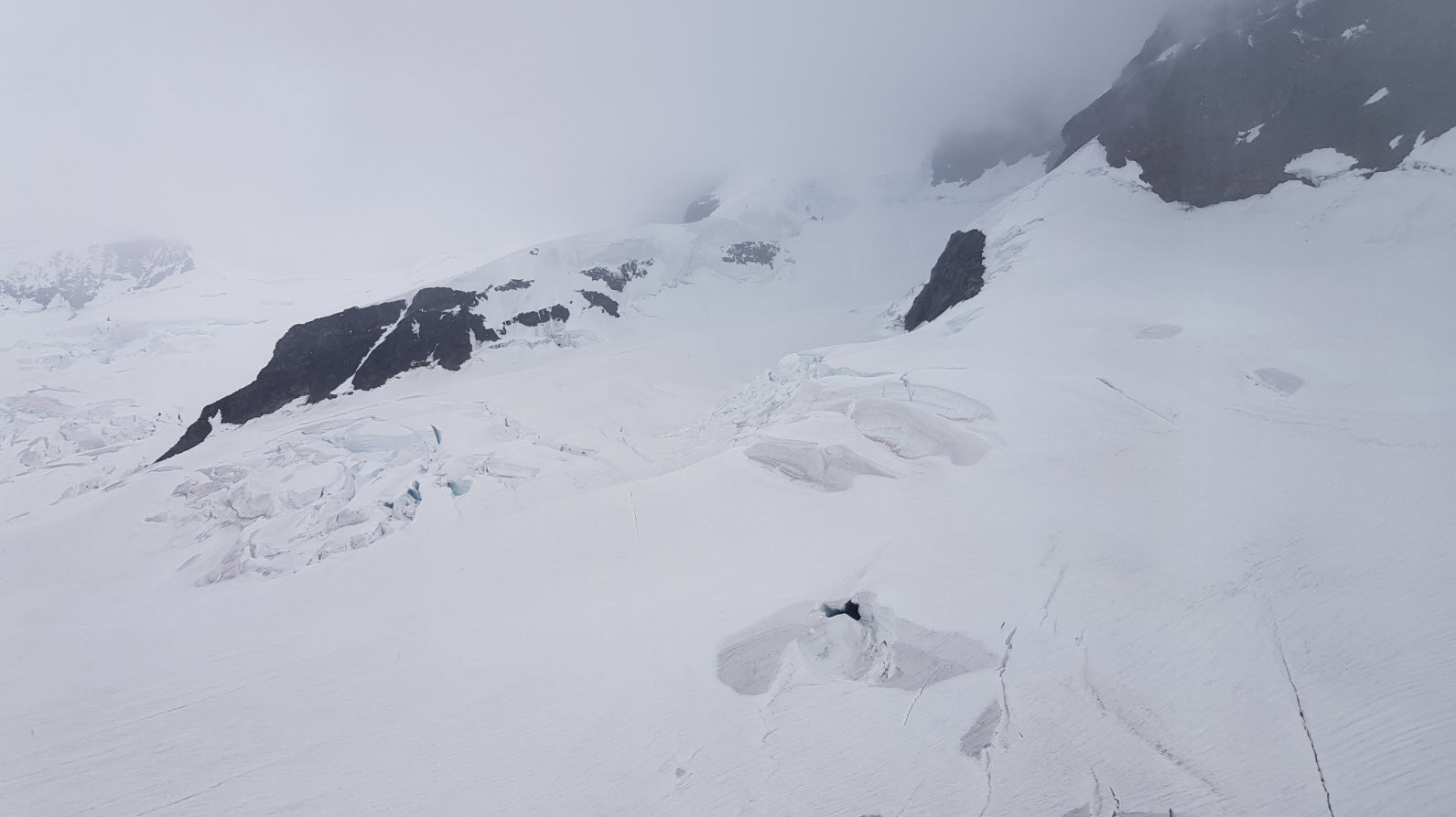 Glacier Jungfrau Oberland Bernois Valais