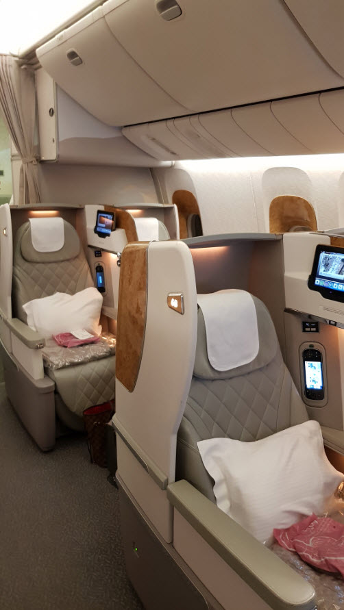 Business Class Emirates 777