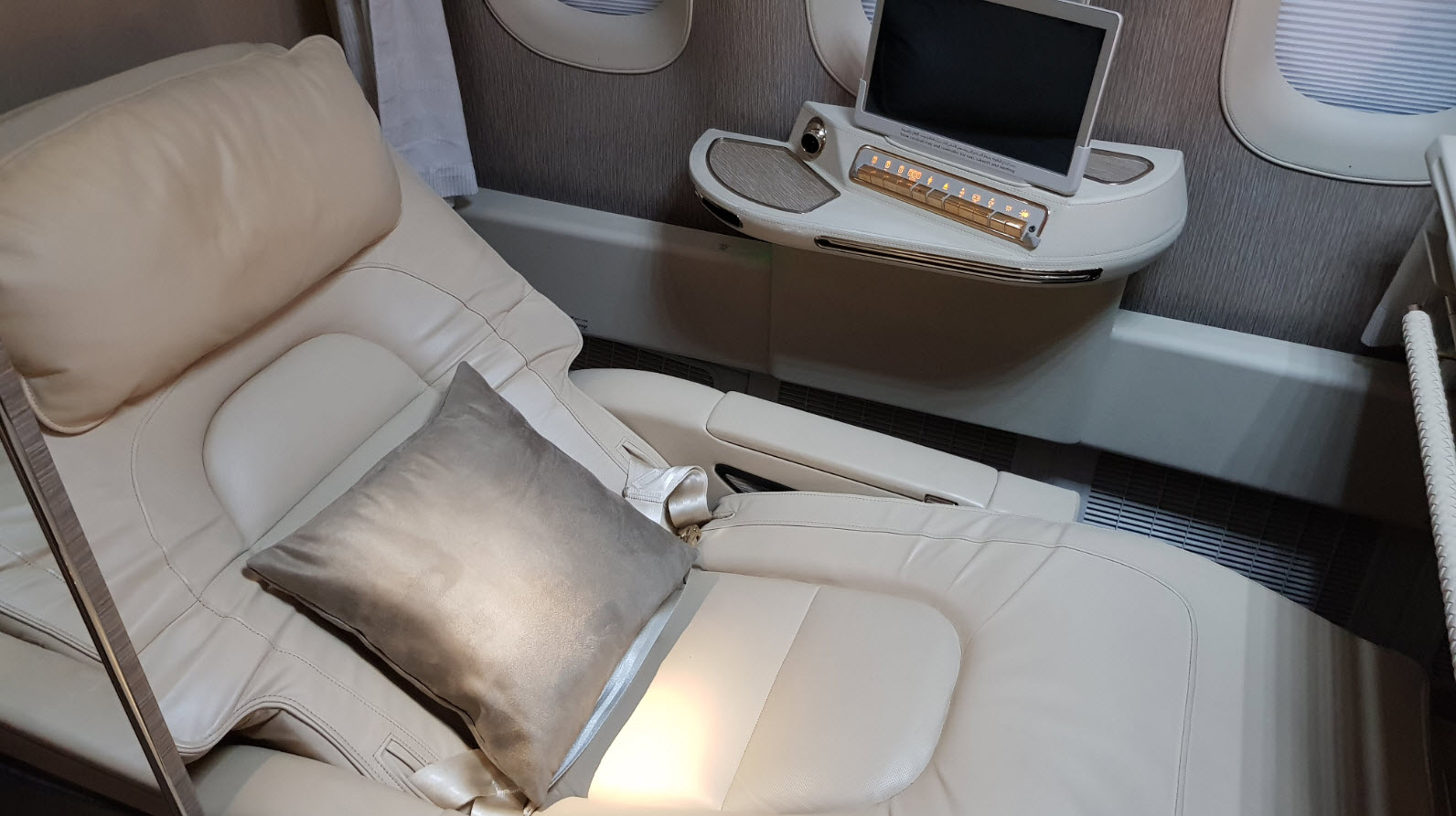 First Class 777 Emirates
