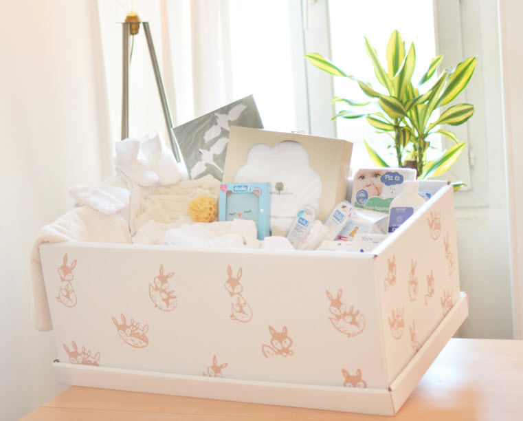 French Poupon baby box
