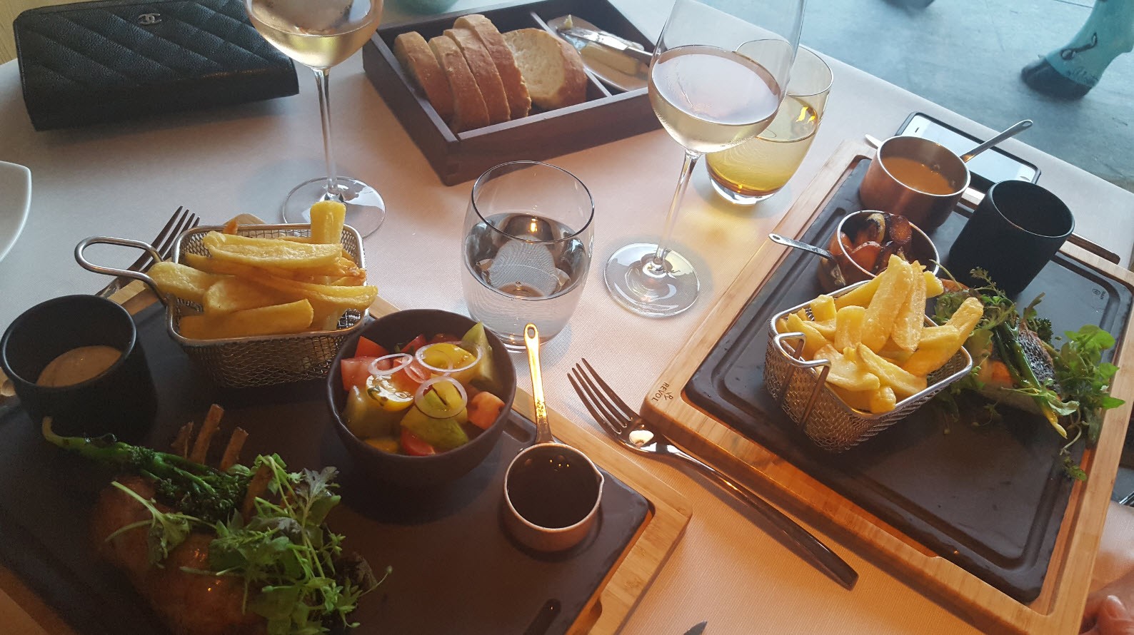 Grill W Kitchen Verbier Grill W Kitchen Verbier