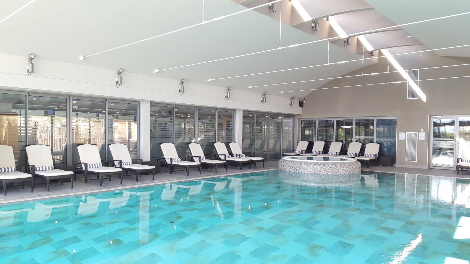 Piscine interieure Piscine interieure
