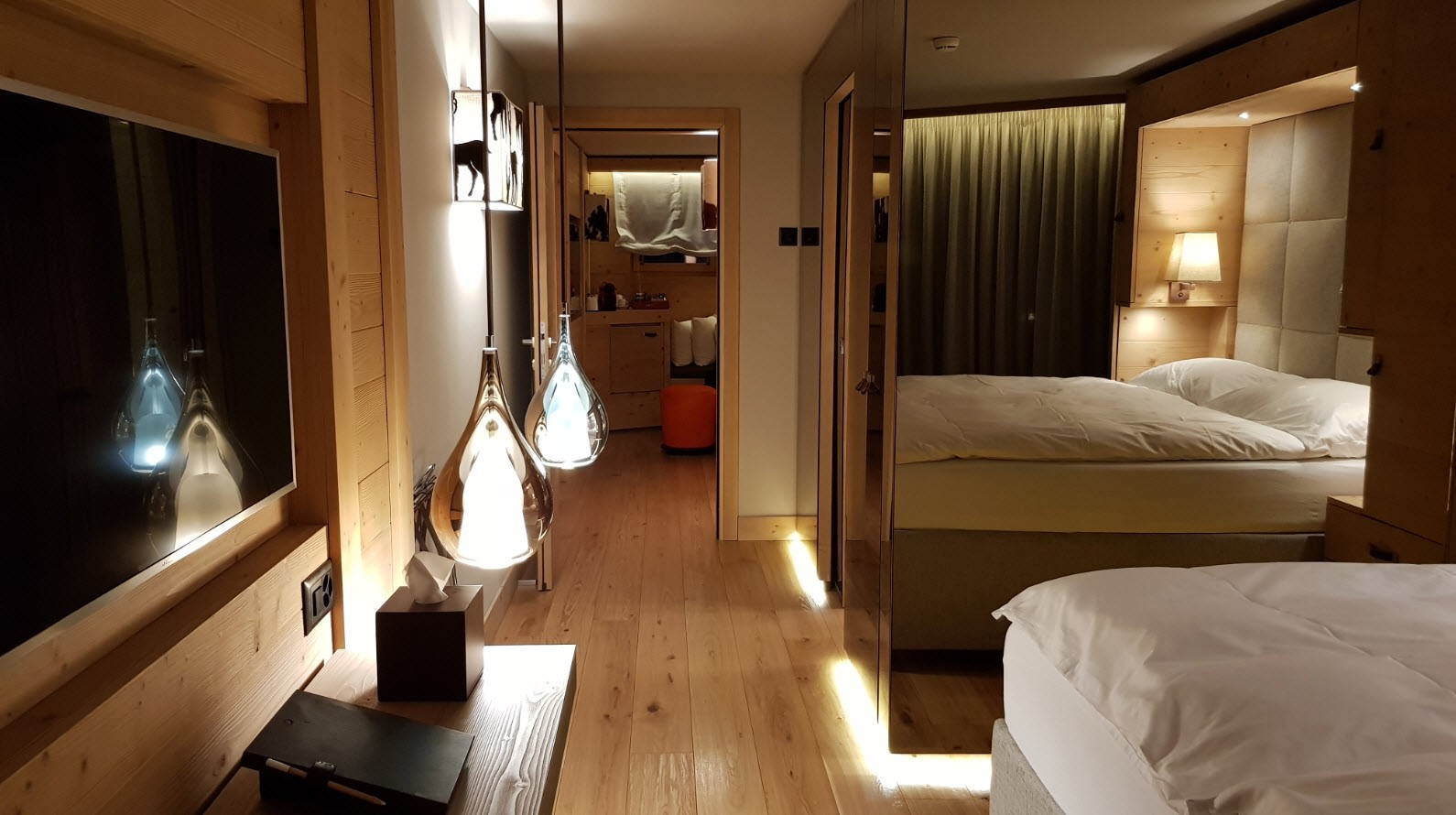 Suite Suite