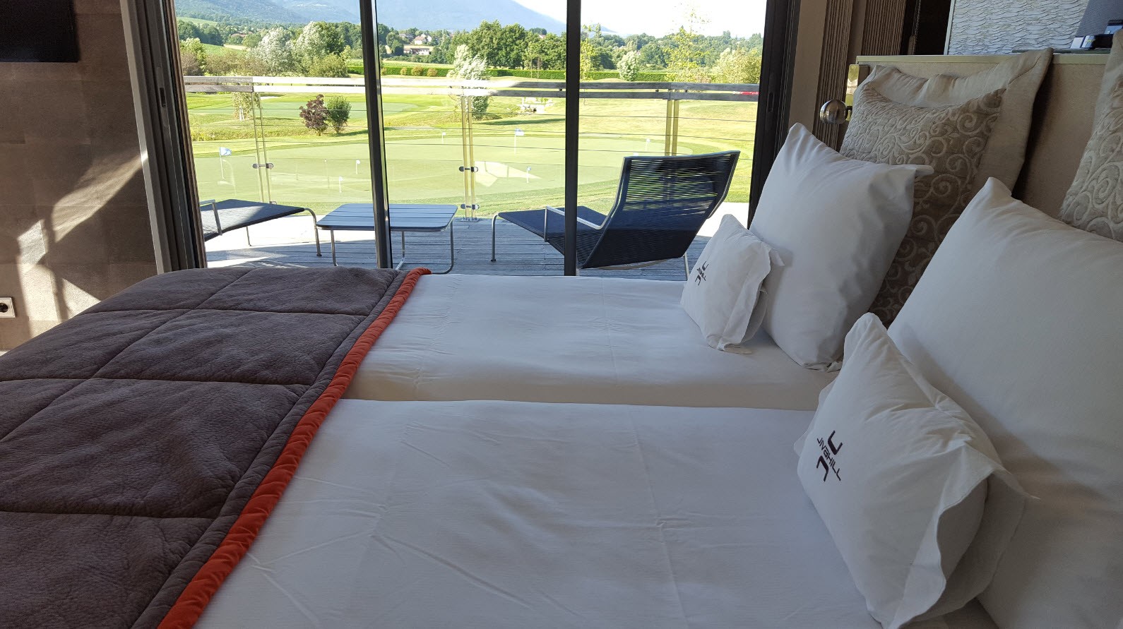 Relais et Chateaux vers Geneve Relais et Chateaux vers Geneve