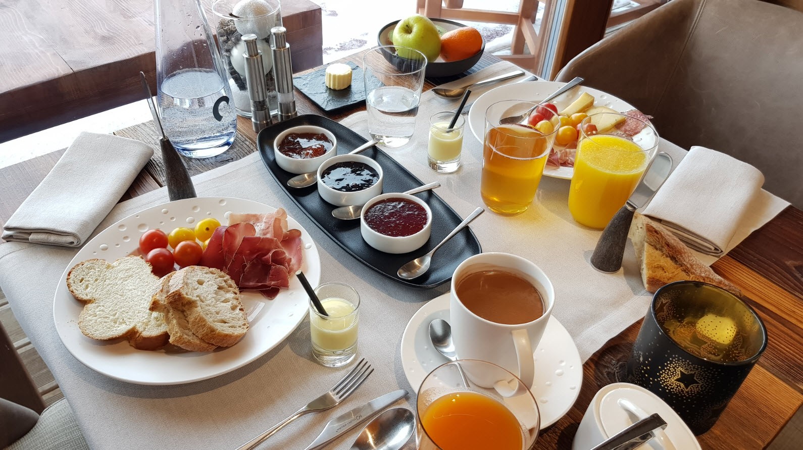 Petit dejeuner Petit dejeuner