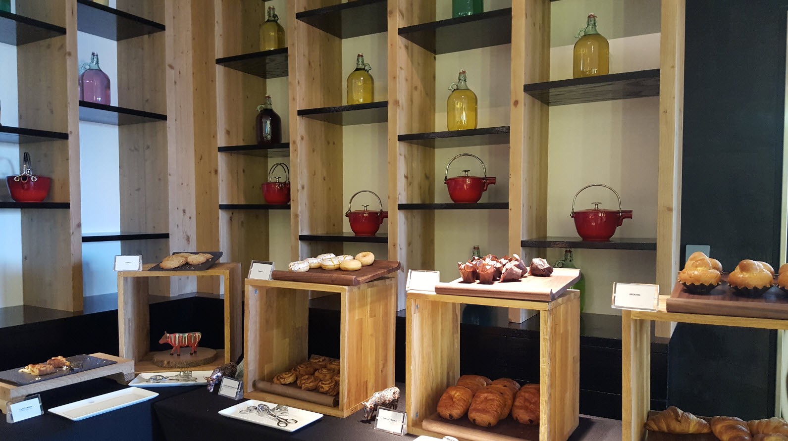 Buffet viennoiseries et gateaux Buffet viennoiseries et gateaux