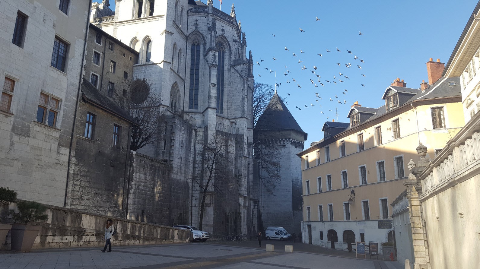 Chateau et ruelles pietonnes Chateau et ruelles pietonnes