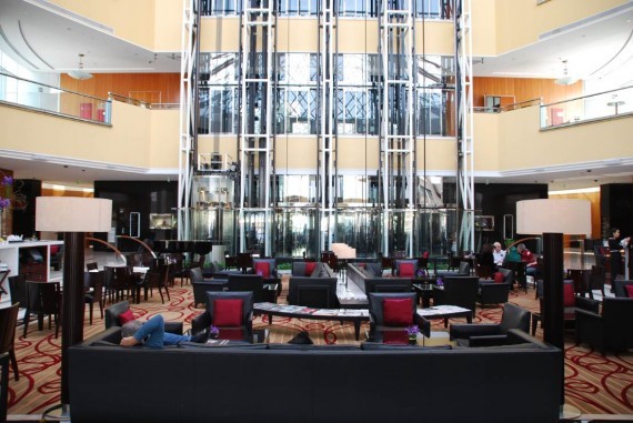 Emirates Towers (18) Emirates Towers (18)
