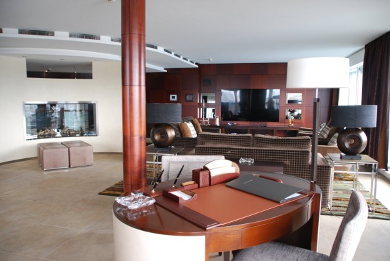 Geneva Suite - Salon haut (5) Geneva Suite - Salon haut (5)