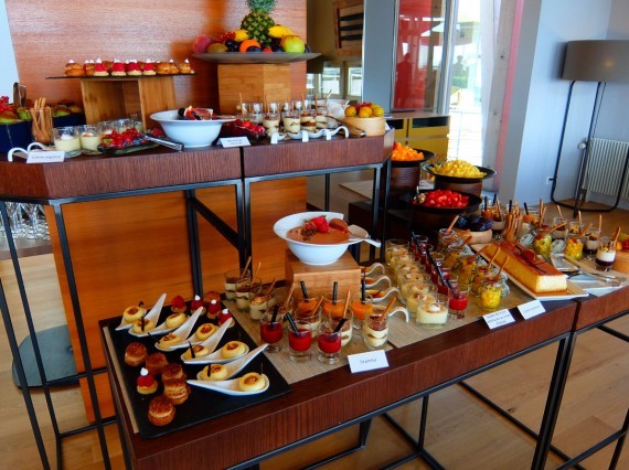 Brunch Table Palafitte Neuchatel 04 Brunch Table Palafitte Neuchatel 04