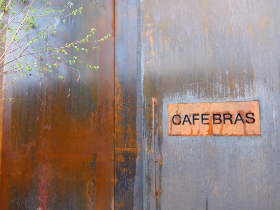 Café Bras 33 Café Bras 33