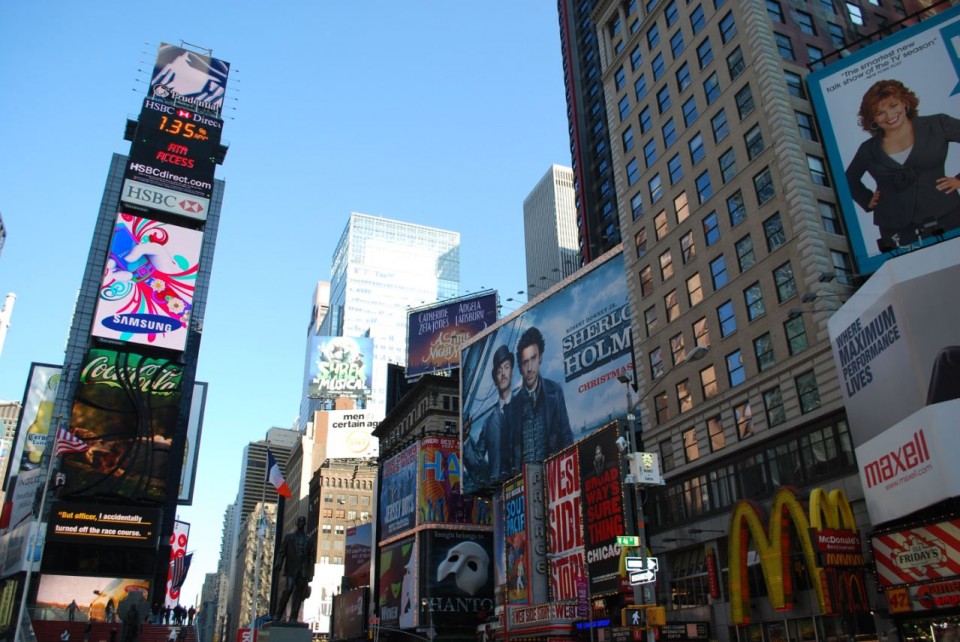 Times Square New York by day (9)