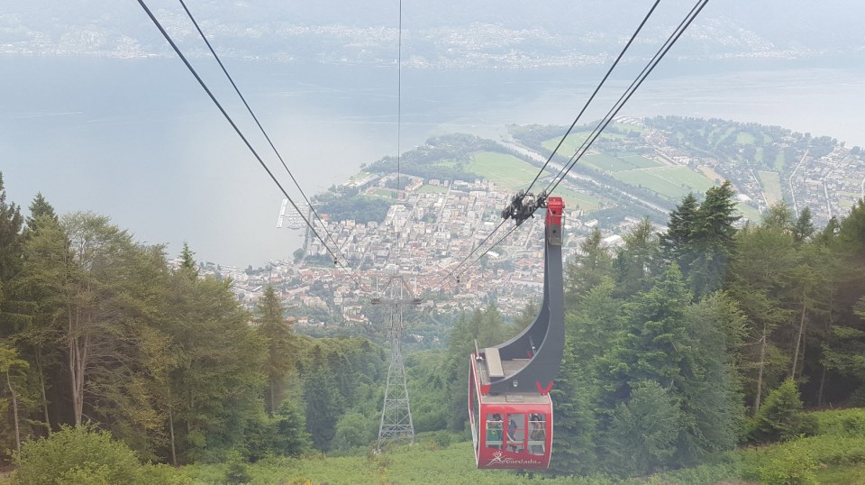 De Lugano à Cardada et son point de vue magnifique sur le Lac Majeur
