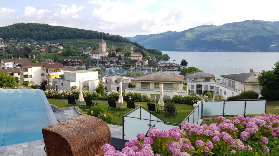 Découverte du village de Spiez au bord du lac de Thoune (Oberland Bernois, Suisse)