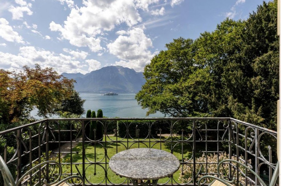 4 adresses de charme en Suisse pour dormir au bord d'un lac