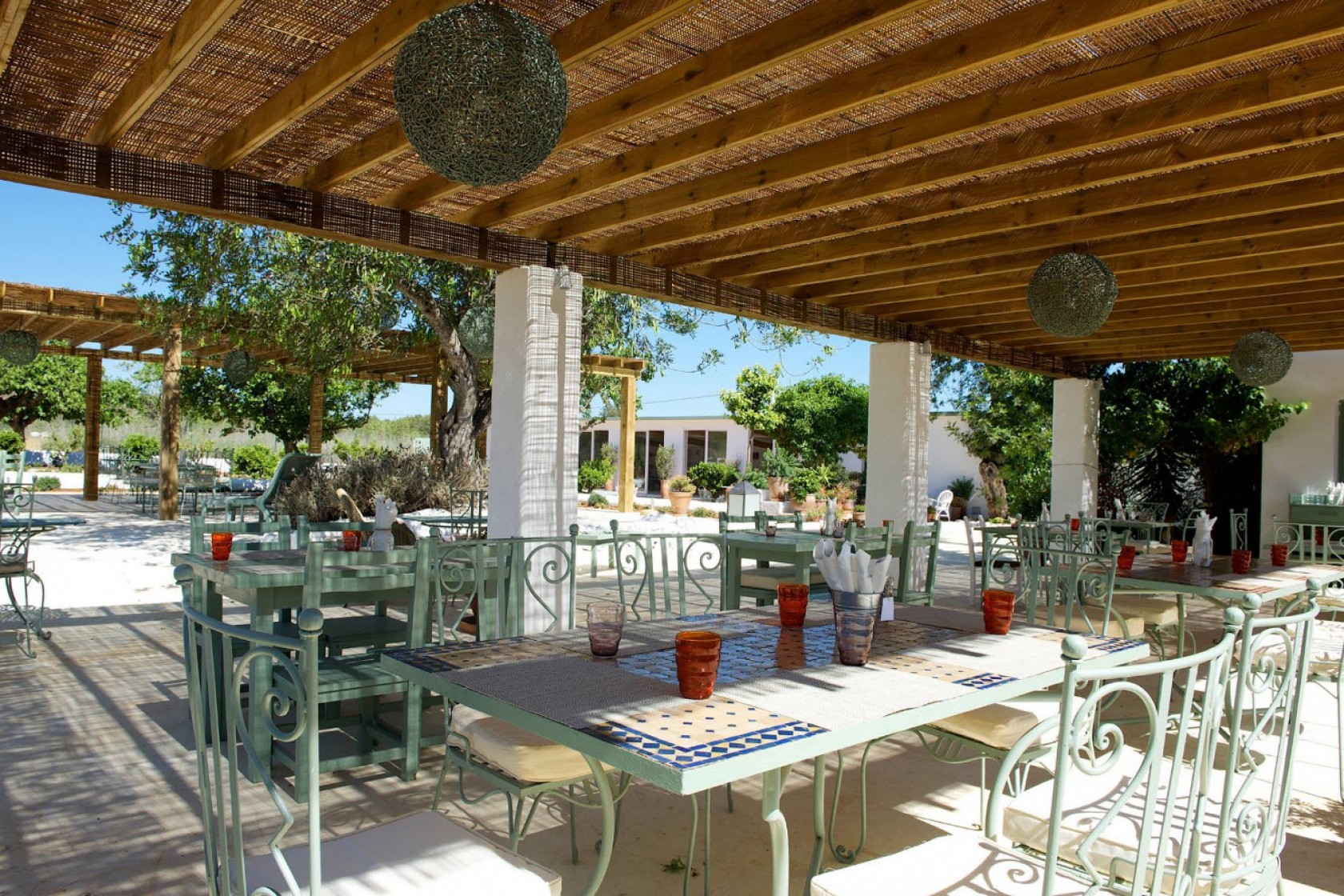 Aubergine Ibiza Aubergine Ibiza